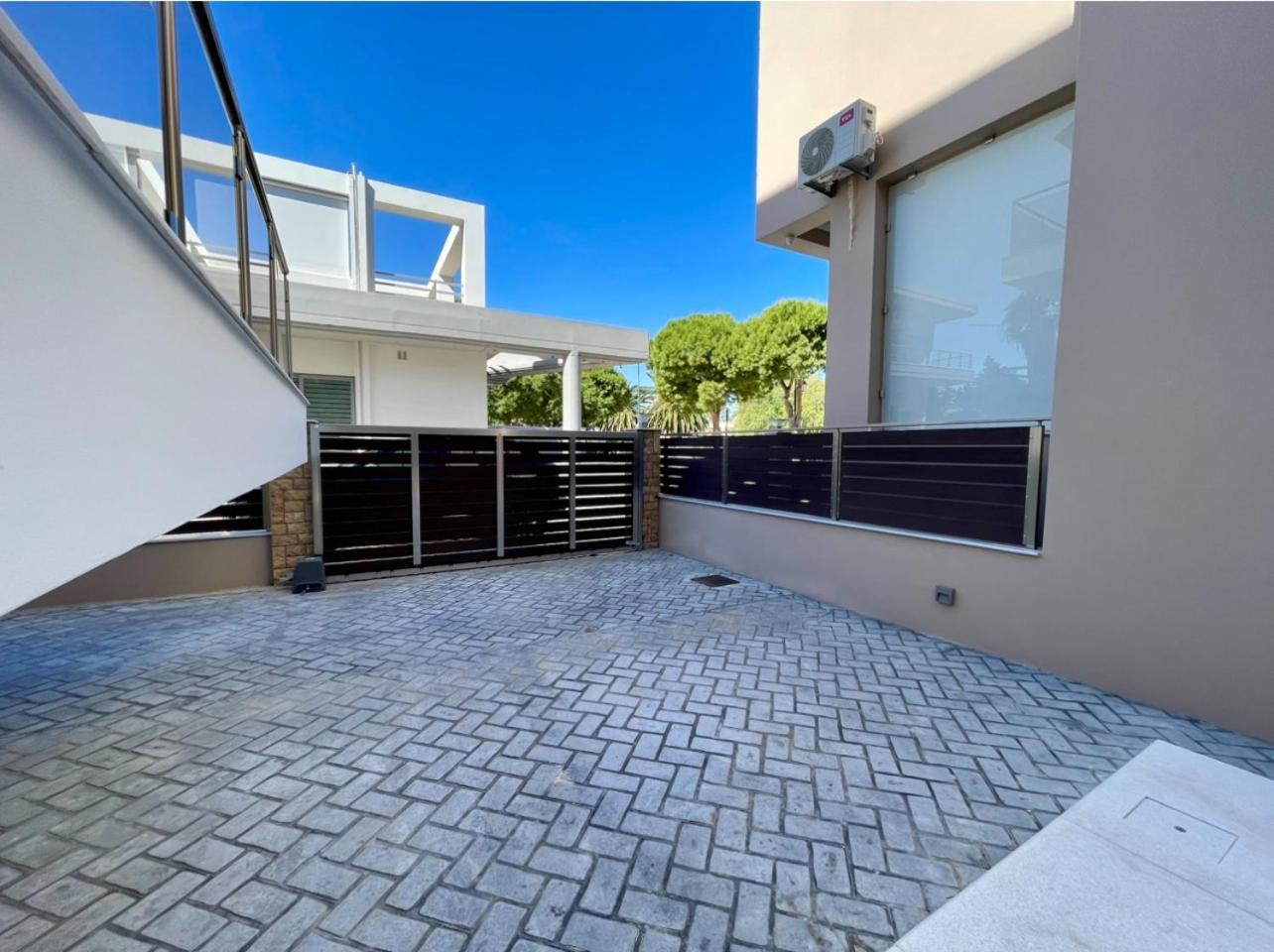 Agora Luxury Villa I Λουτράκι Εξωτερικό φωτογραφία